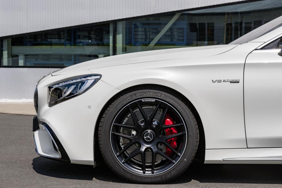 Детали экстерьера Mercedes-AMG S63 4Matic+ Cabriolet (A217) 2017 года  (WW) (фото 7 из 28)